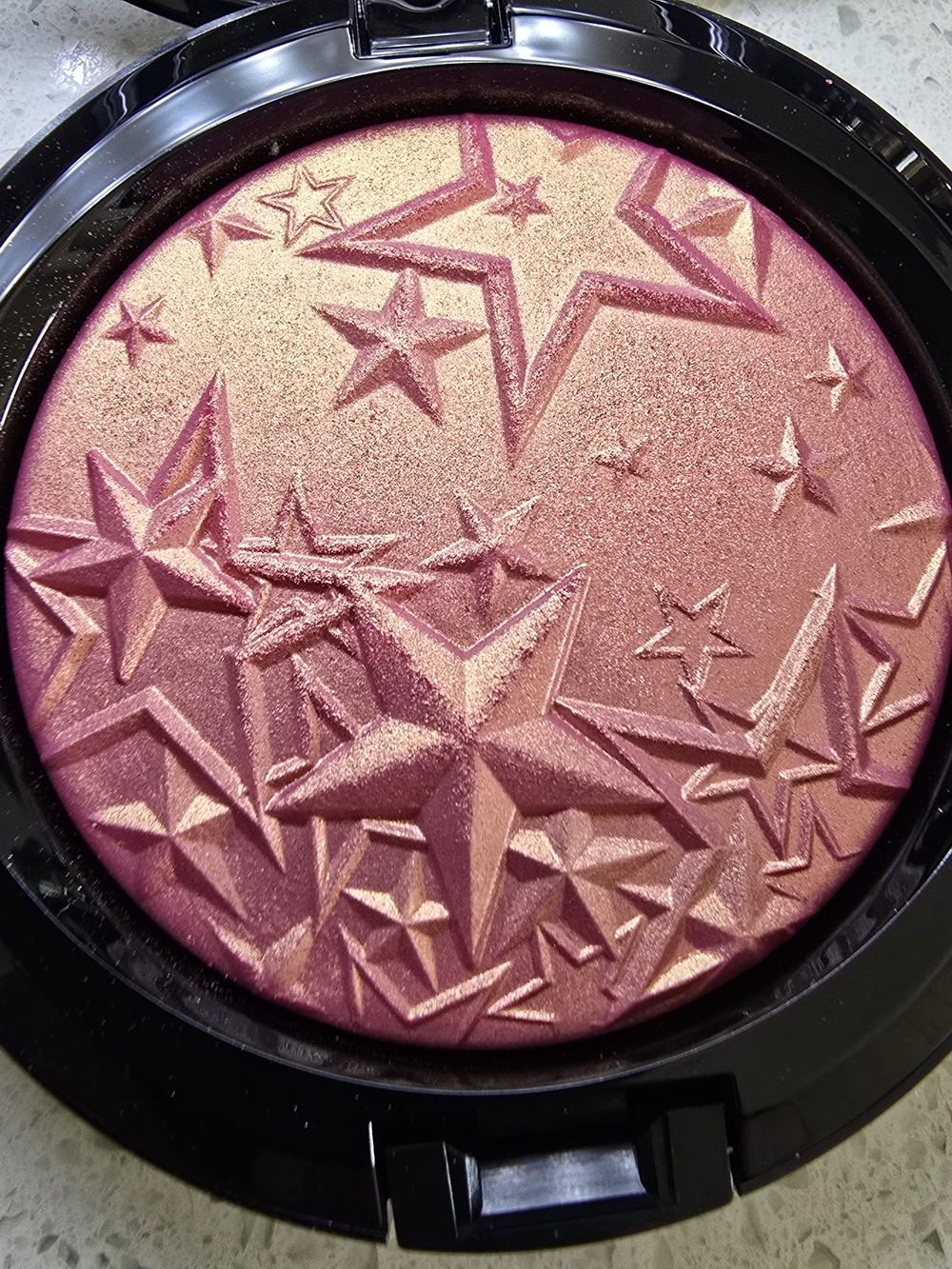 RARE Christmas MAC Extra Dimension Skinfinish Highlighter Starquake ✨ LE No Box